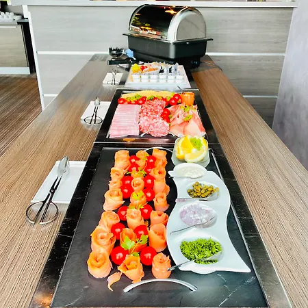 Golf & Country - فندق 3*