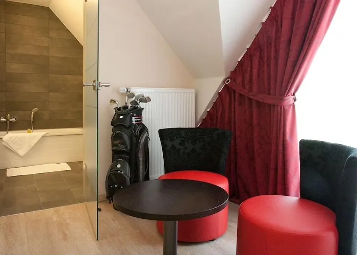 Golf & Country - Hotel 3*