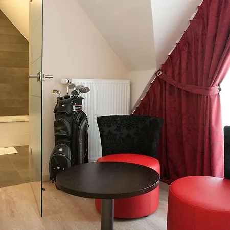 Golf & Country - מלון 3*