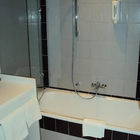 מלון Golf & Country - קלרבו